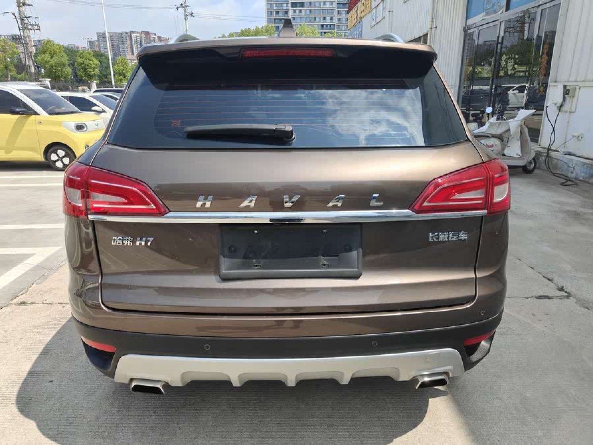 哈弗 H7  2016款 藍(lán)標(biāo)H7 2.0T 自動豪華型圖片