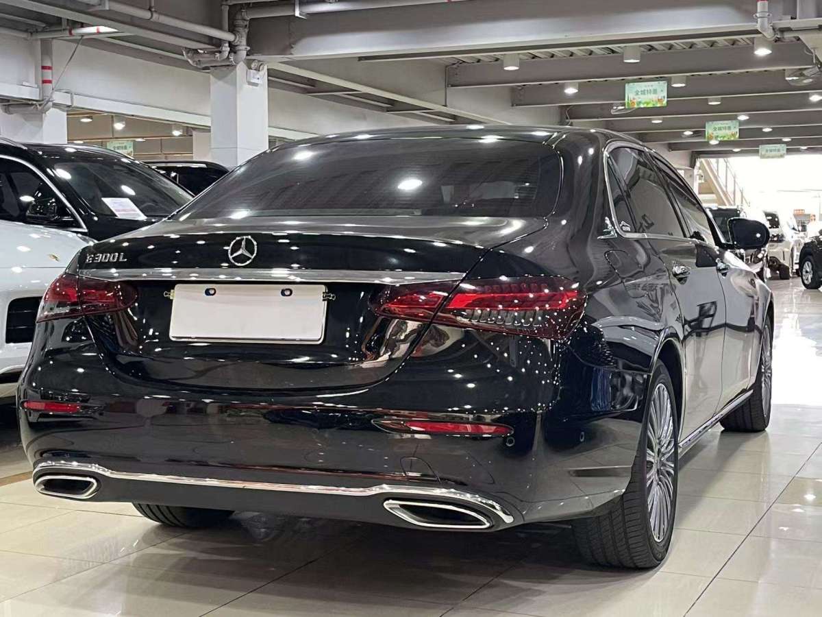 奔馳 奔馳E級  2021款 改款 E 300 L 豪華型圖片