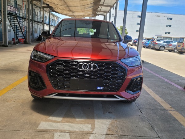 奥迪 奥迪Q5L Sportback  2021款 45 TFSI 豪华型