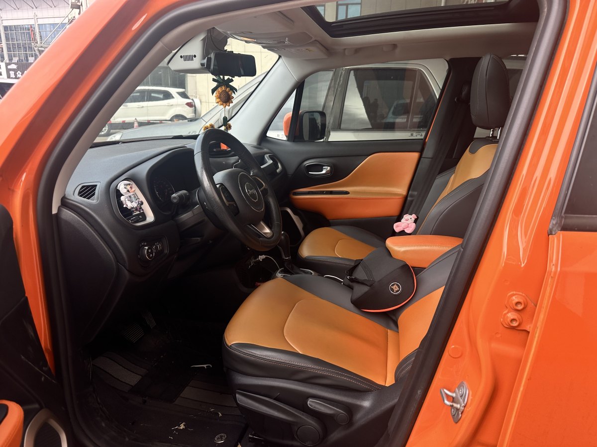 Jeep 自由侠  2017款 180T 自动劲能版图片