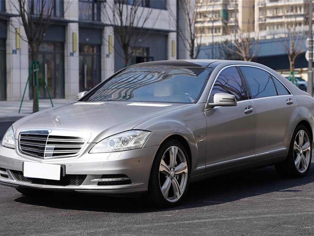 2015年6月奔馳 奔馳S級(jí)  2012款 S 600 L Grand Edition designo