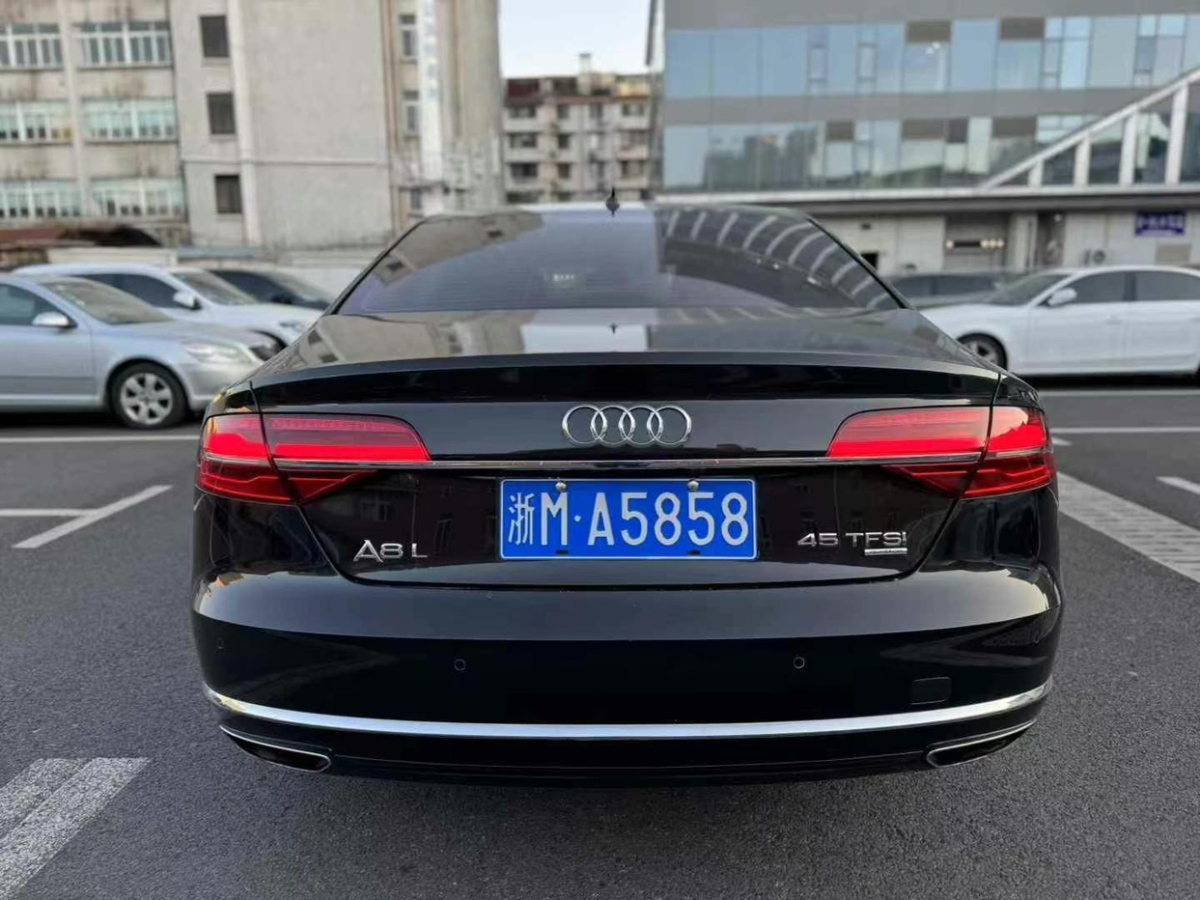 奧迪 奧迪A8  2014款 A8L 45 TFSI quattro舒適型圖片