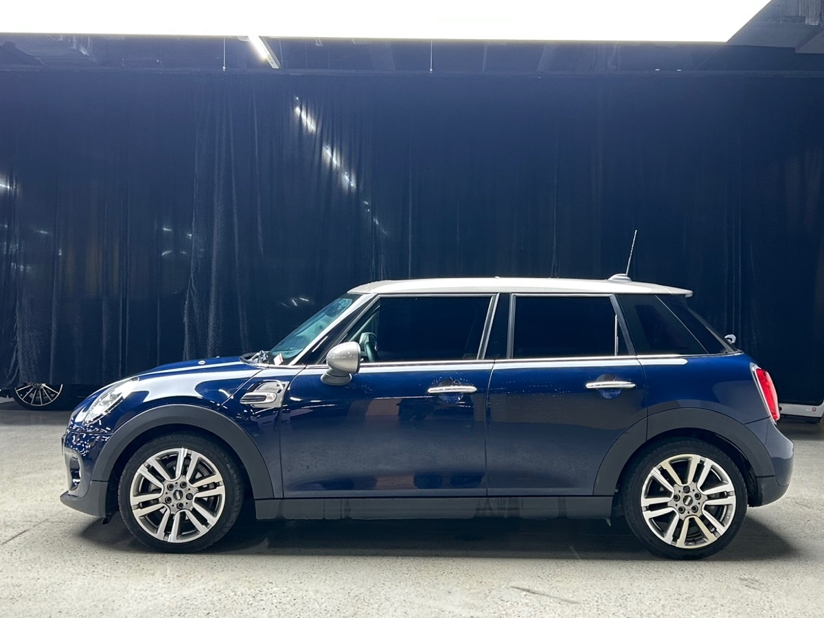 MINI MINI  2016款 1.5T COOPER 先鋒派 五門版圖片