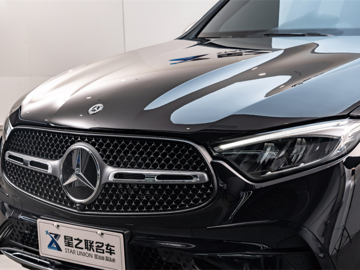 奔驰 奔驰GLC 24款  GLC 300 L 4MATIC 动感型 5座图片