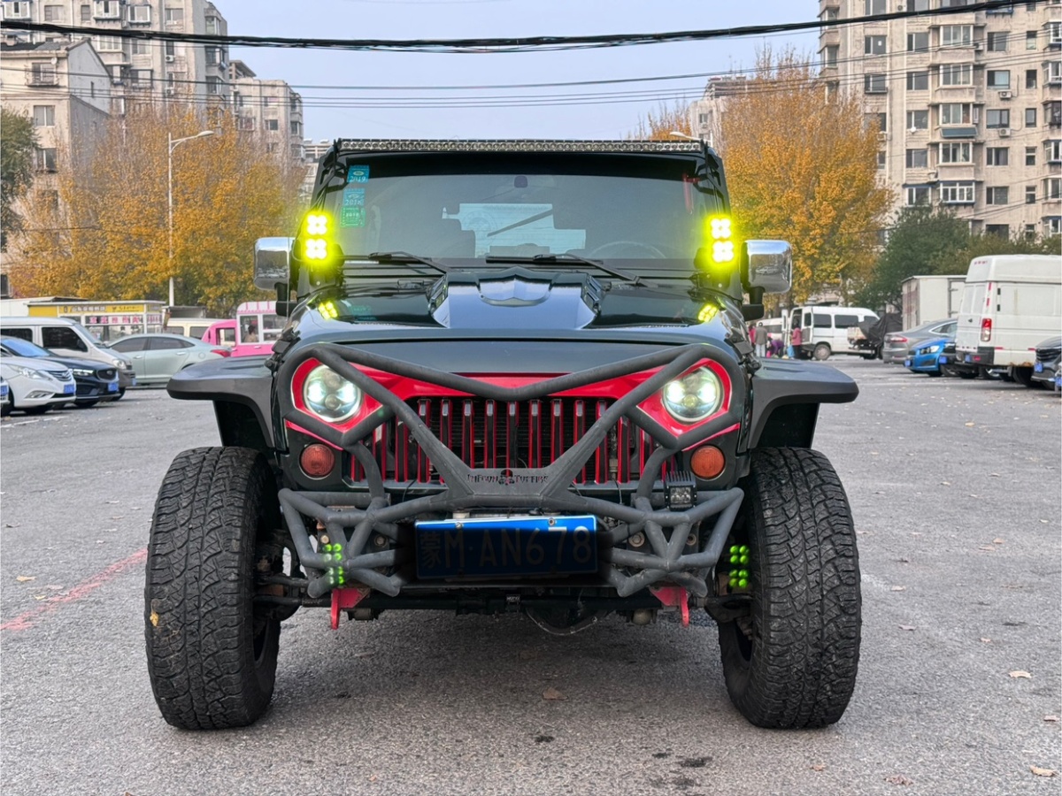 Jeep 牧馬人  2010款 3.8L Rubicon 四門版圖片