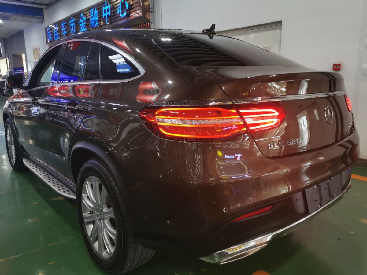 2017年01月奔馳 奔馳gle轎跑 2018款 gle 320 4matic 轎跑suv