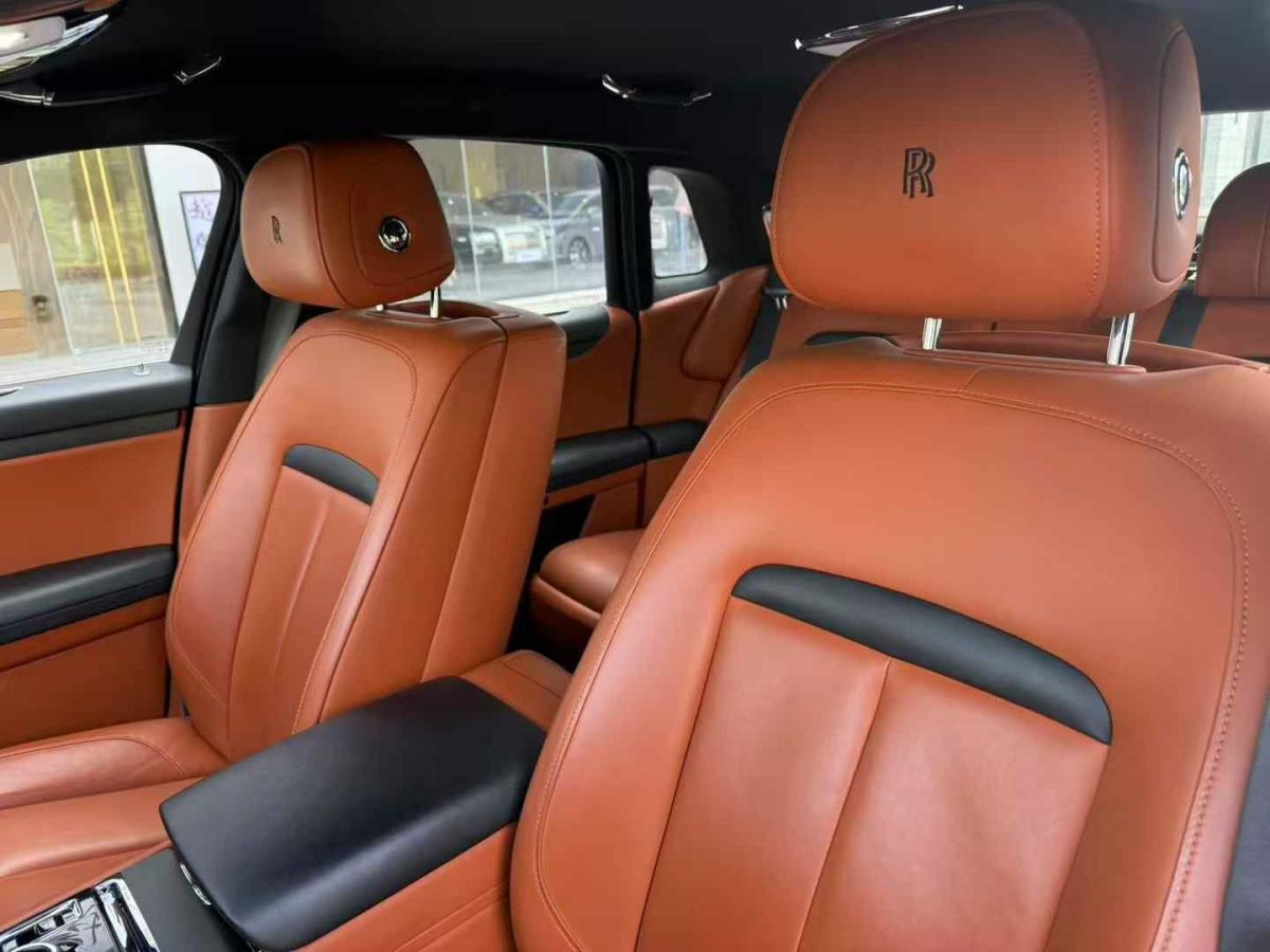 勞斯萊斯 古思特  2022款 6.7T Black Badge圖片