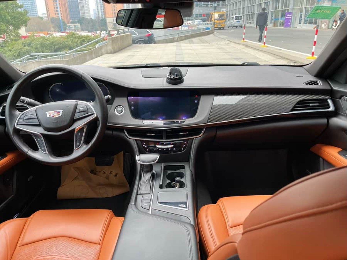 凱迪拉克 CT6  2016款 28T 領先型圖片