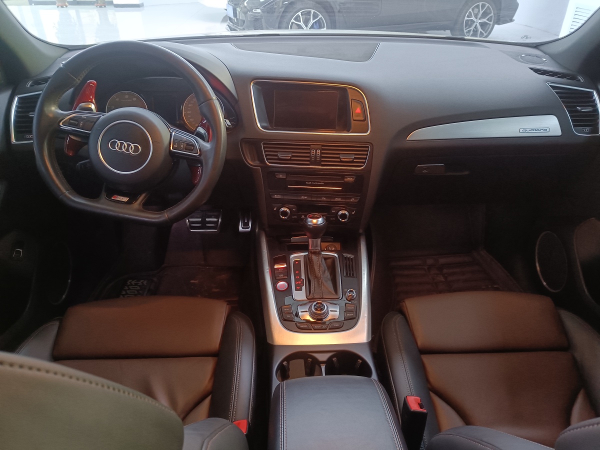 奧迪 奧迪SQ5  2014款 SQ5 3.0 TFSI quattro圖片