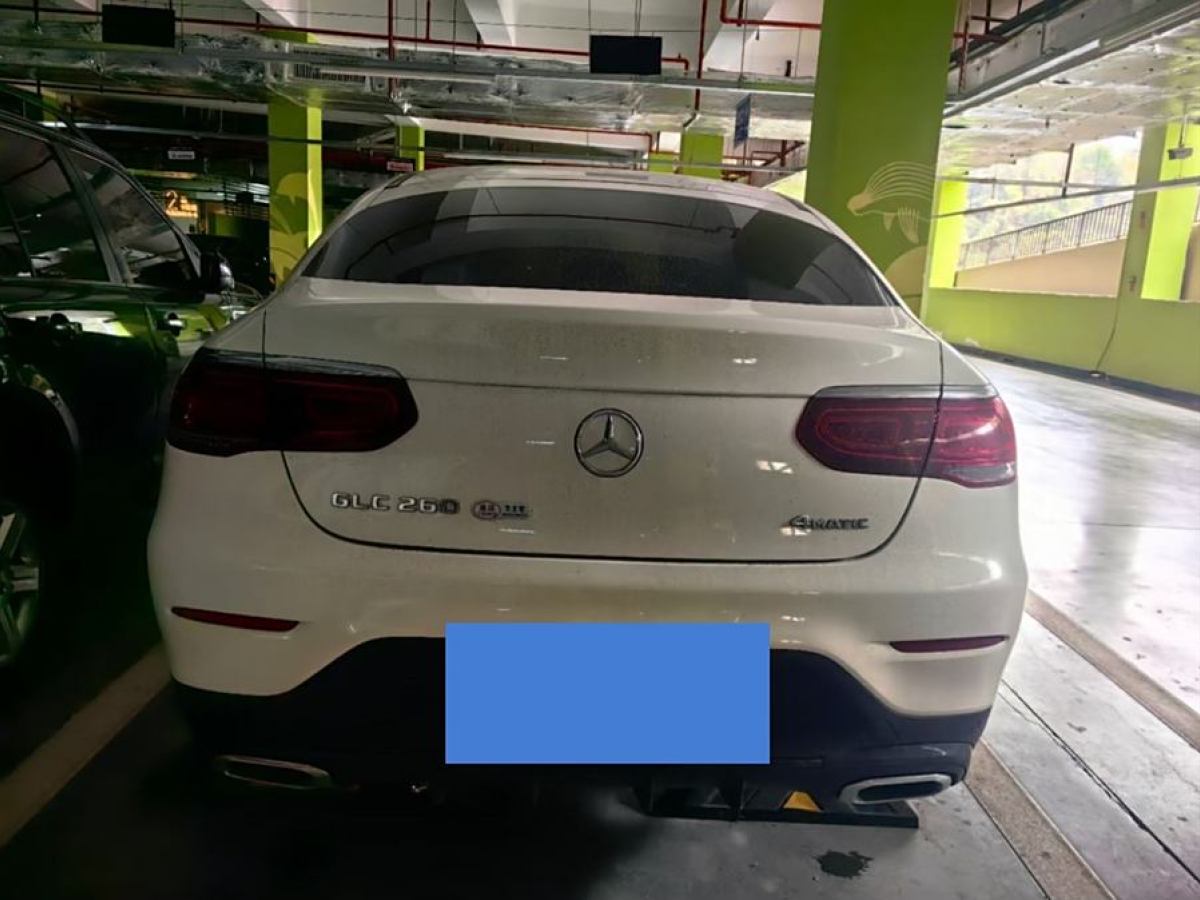 奔馳 奔馳GLC  2021款 GLC 260 4MATIC 轎跑SUV圖片