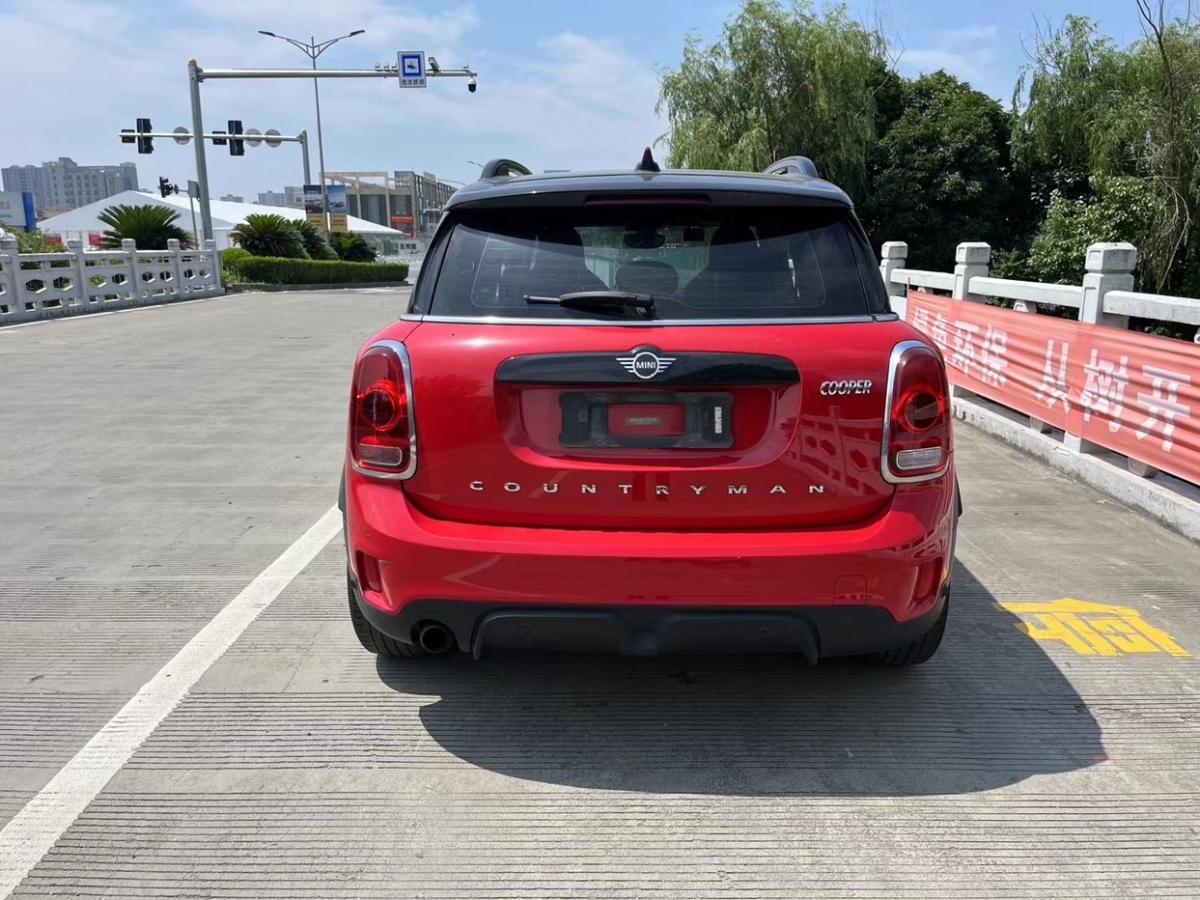 MINI COUNTRYMAN  2018款 1.5T COOPER 藝術(shù)家圖片