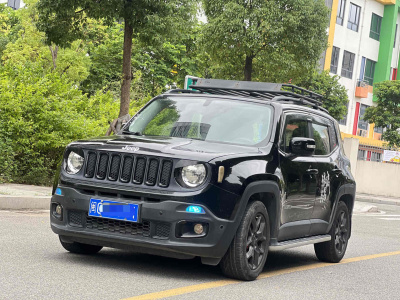 2018年10月 Jeep 自由俠 180T 自動(dòng)高能版圖片