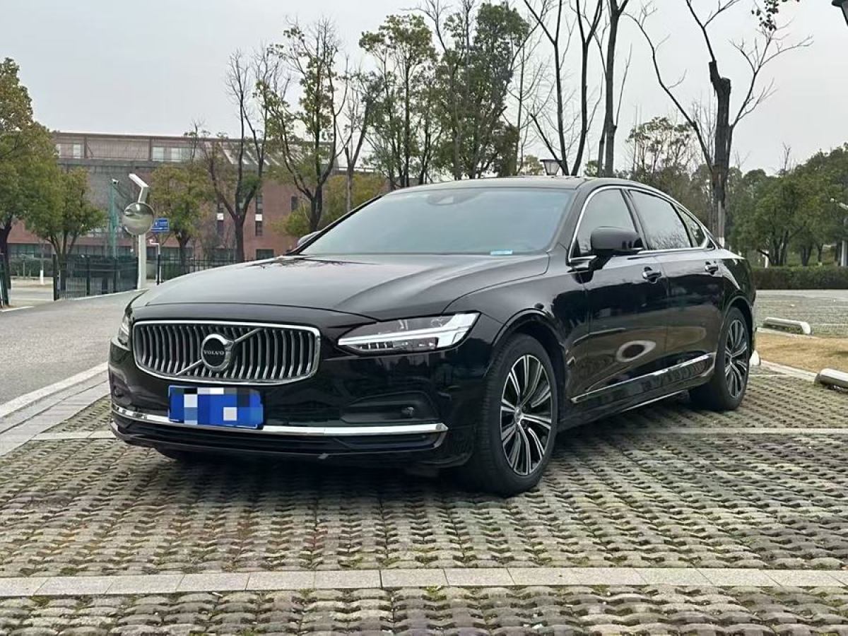 2022年1月沃爾沃 S90  2022款 B5 智遠(yuǎn)豪華版