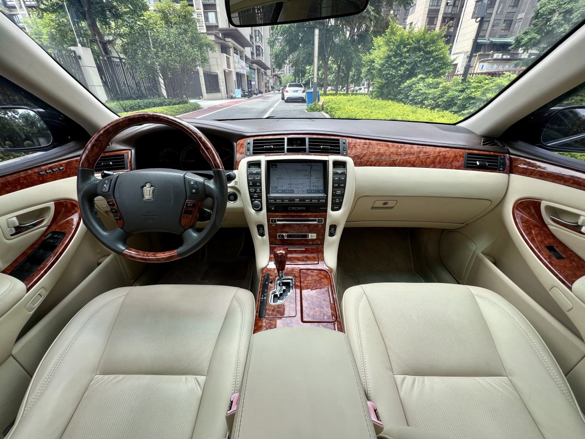 豐田 皇冠  2005款 3.0L Royal Saloon G圖片