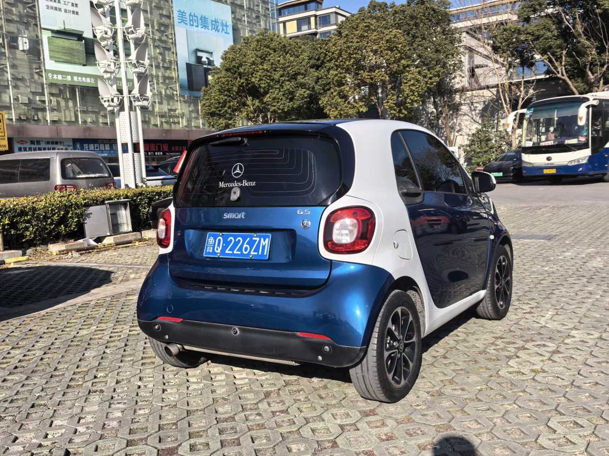 smart fortwo  2011款 1.0 MHD 硬頂激情版圖片