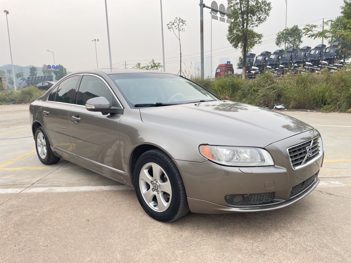 沃爾沃 S80  2006款 2.5T 智尊版圖片