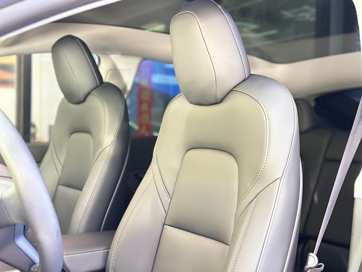 特斯拉 Model Y  2022款 改款 后輪驅(qū)動(dòng)版圖片