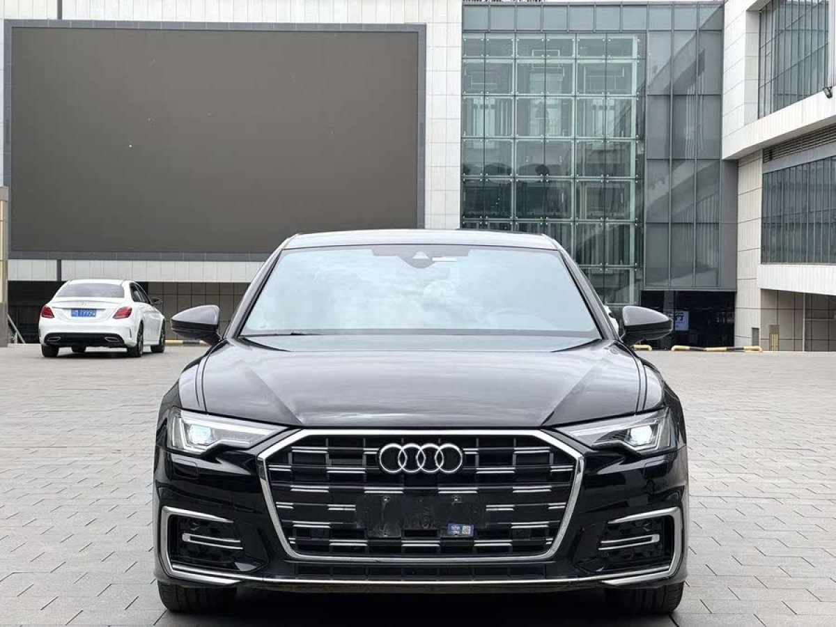 奧迪 奧迪A6L  2023款 改款 40 TFSI 豪華動(dòng)感型圖片