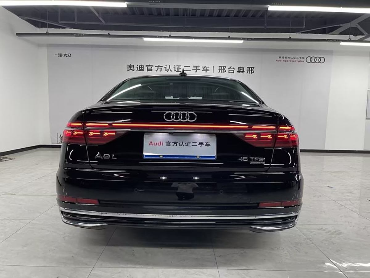 奧迪 奧迪A8  2023款 A8L 45 TFSI quattro 豪華型圖片