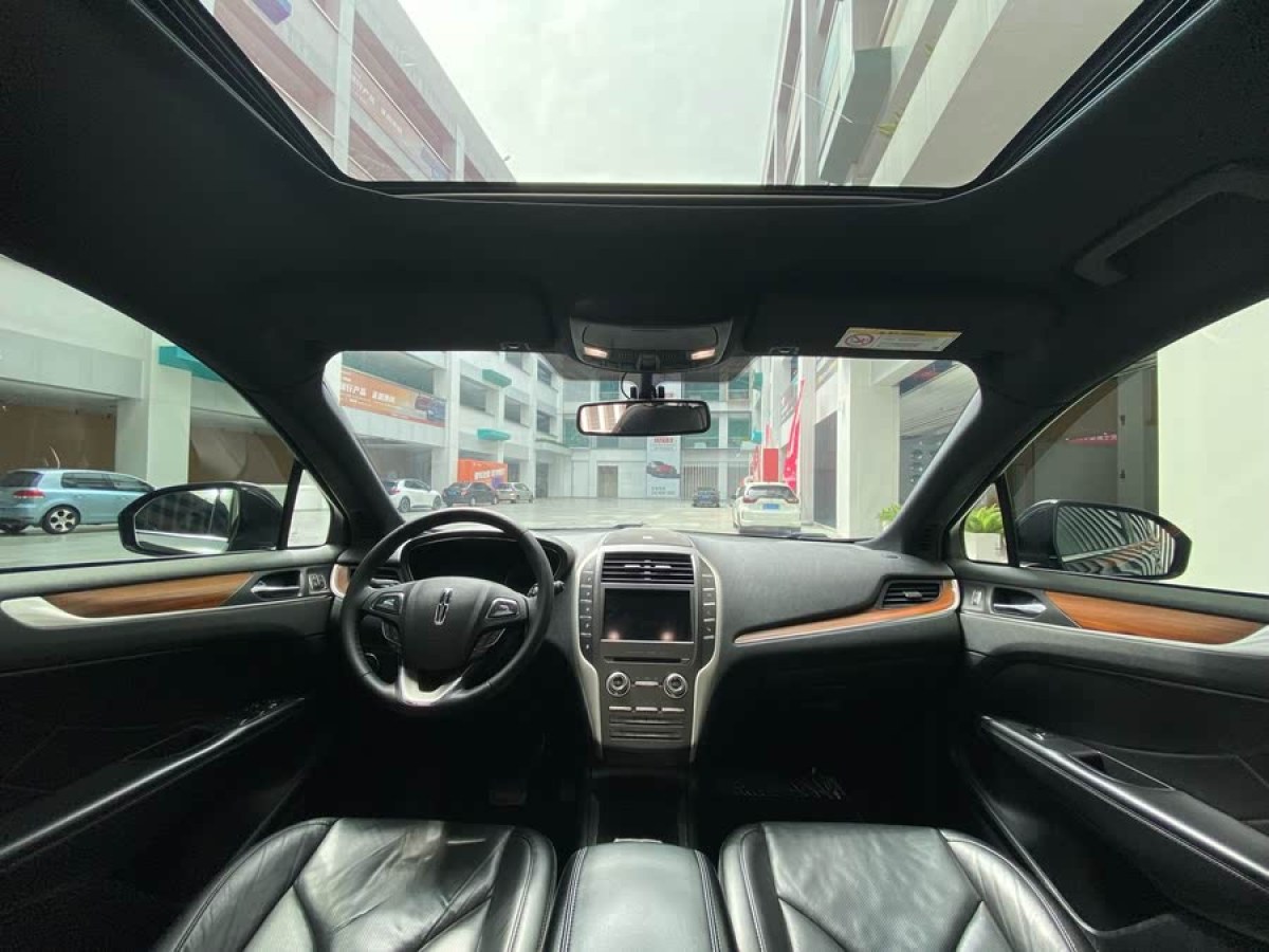 林肯 MKC  2019款 2.0T 兩驅(qū)尊雅版 國VI圖片
