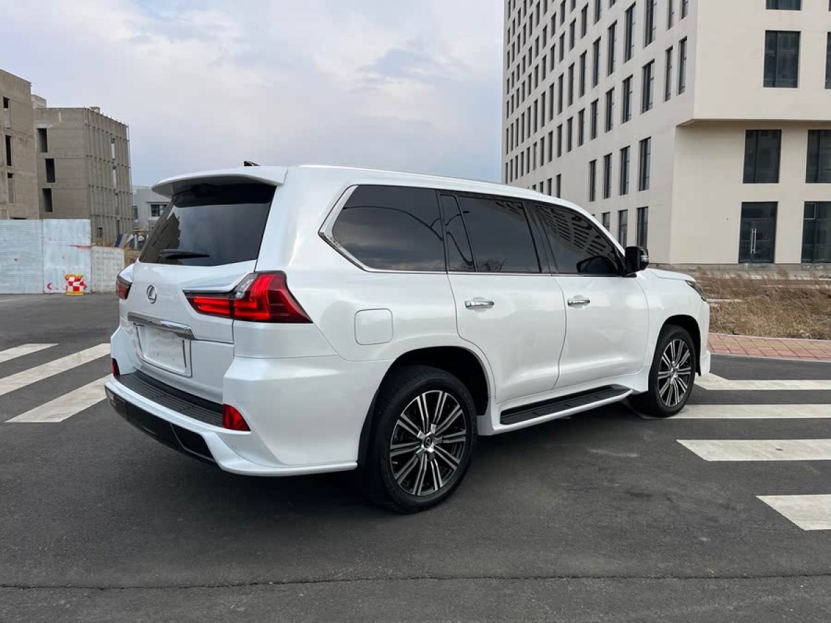 雷克薩斯 LX  2019款 570 巔峰特別版圖片