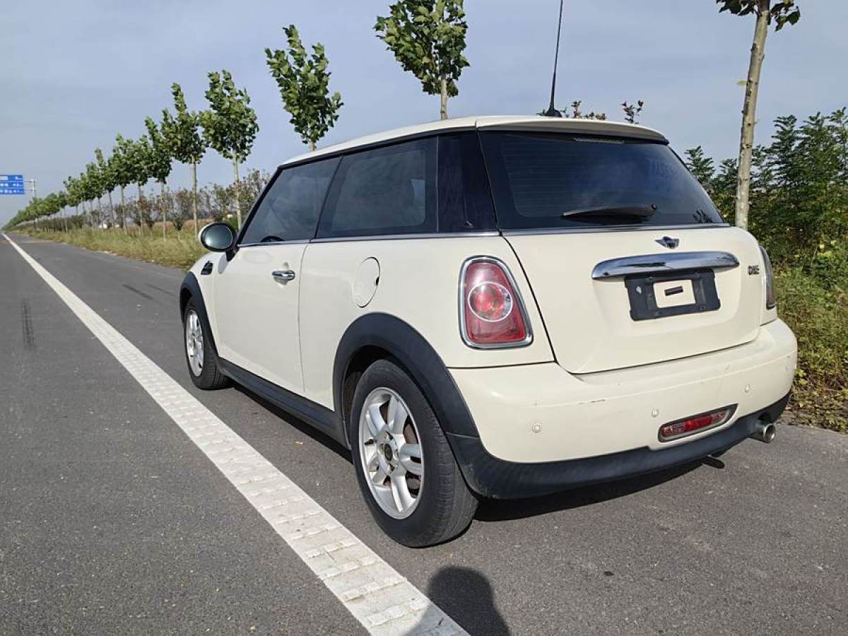 MINI MINI  2013款 1.6L ONE 限量第一款图片