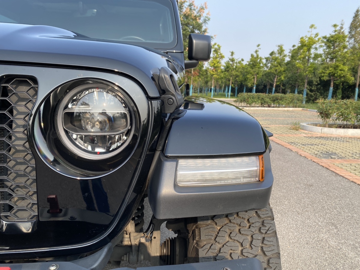 Jeep 角斗士  2022款 3.6L 先行版圖片