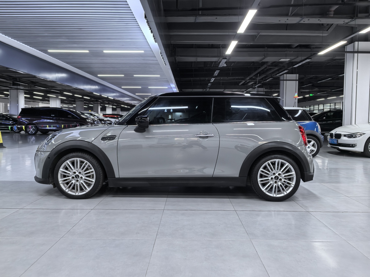 2022年2月MINI MINI  2022款 改款 1.5T COOPER 經典派