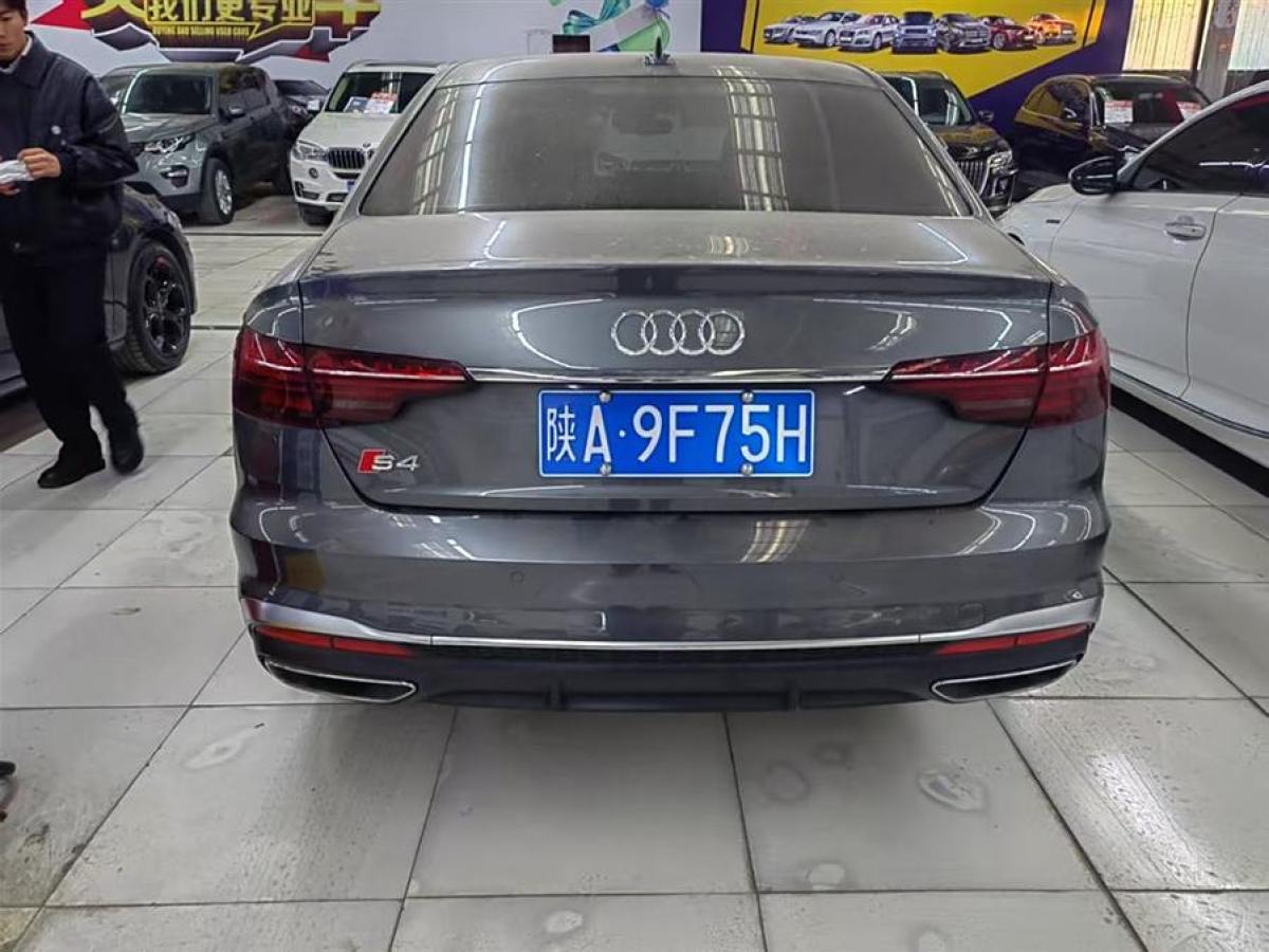 奧迪 奧迪A4L  2020款 40 TFSI 時(shí)尚動(dòng)感型圖片