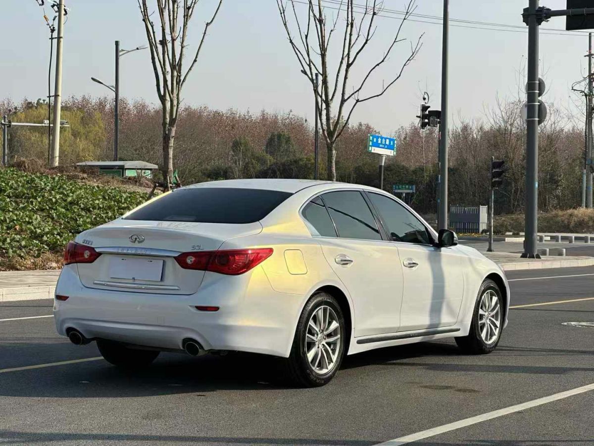 英菲尼迪 Q50L  2018款  2.0T 舒適版 國VI圖片