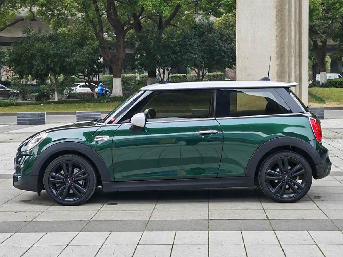 2017年8月MINI CLUBMAN  2016款 改款 2.0T COOPER S