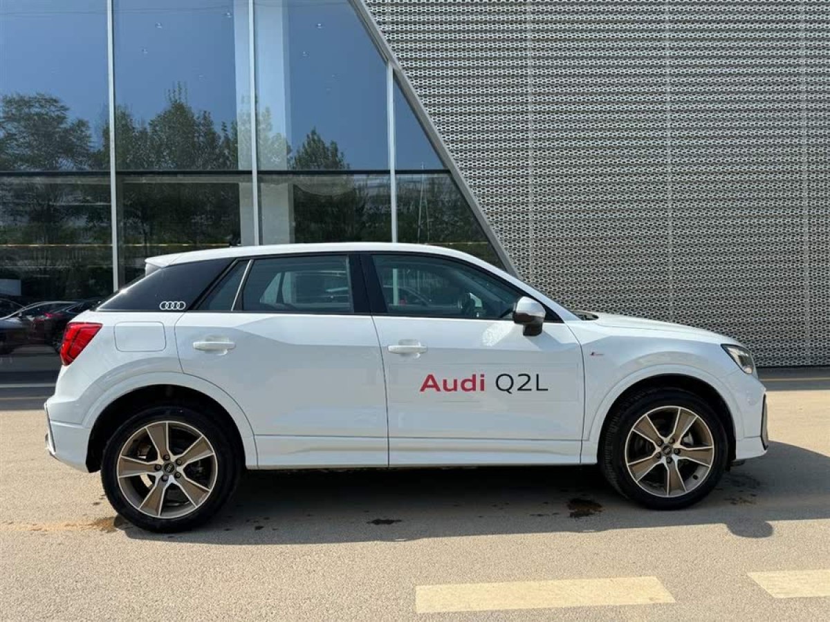 奧迪 奧迪Q2L  2024款 改款 35TFSI 時尚動感型圖片