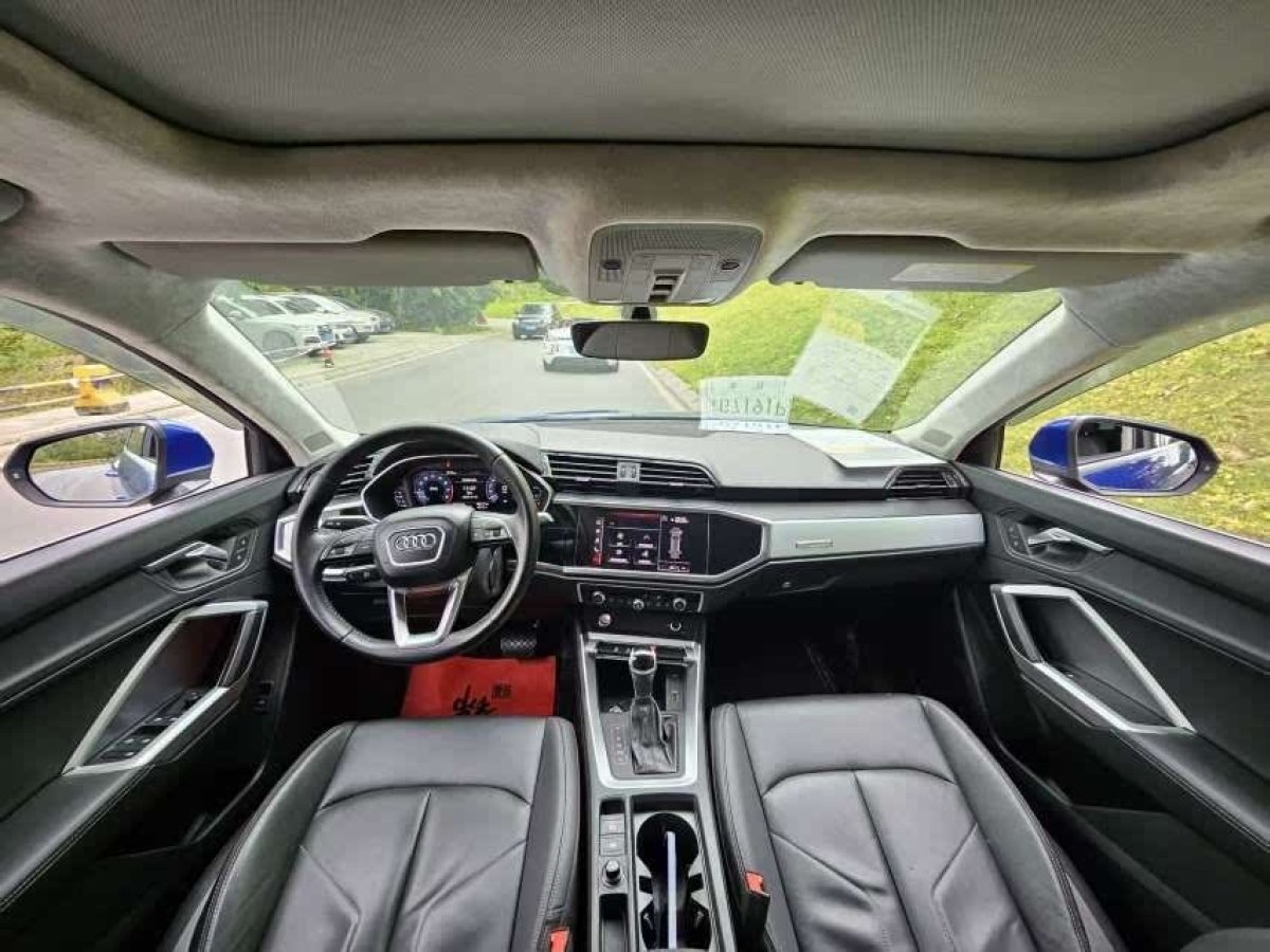 奧迪 奧迪Q3  2020款 35 TFSI 進(jìn)取致雅型圖片