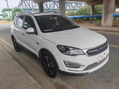 2018年3月 陸風(fēng) X5 Plus 1.5T CVT創(chuàng)享版圖片