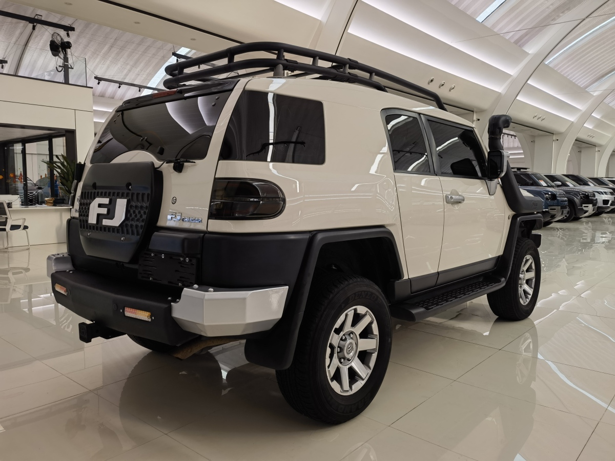 豐田 FJ 酷路澤  2007款 4.0L圖片