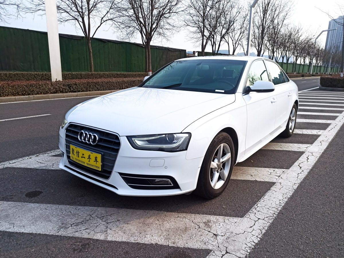 奥迪 奥迪a4l 2015款 35 tfsi 自动标准型图片