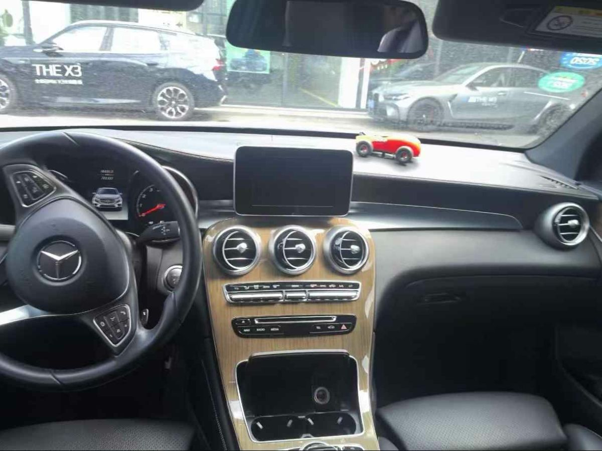 奔馳 奔馳GLC轎跑 AMG  2018款 AMG GLC 63 4MATIC+ 轎跑SUV圖片