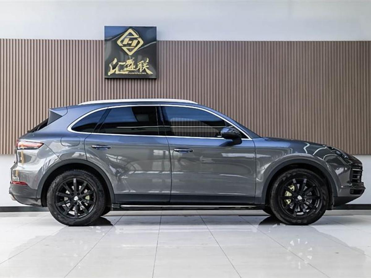 保時(shí)捷 Cayenne新能源  2021款 Cayenne E-Hybrid 2.0T圖片