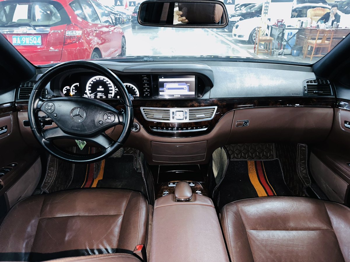 2012年7月奔驰 奔驰S级  2012款 S 300 L 豪华型 Grand Edition