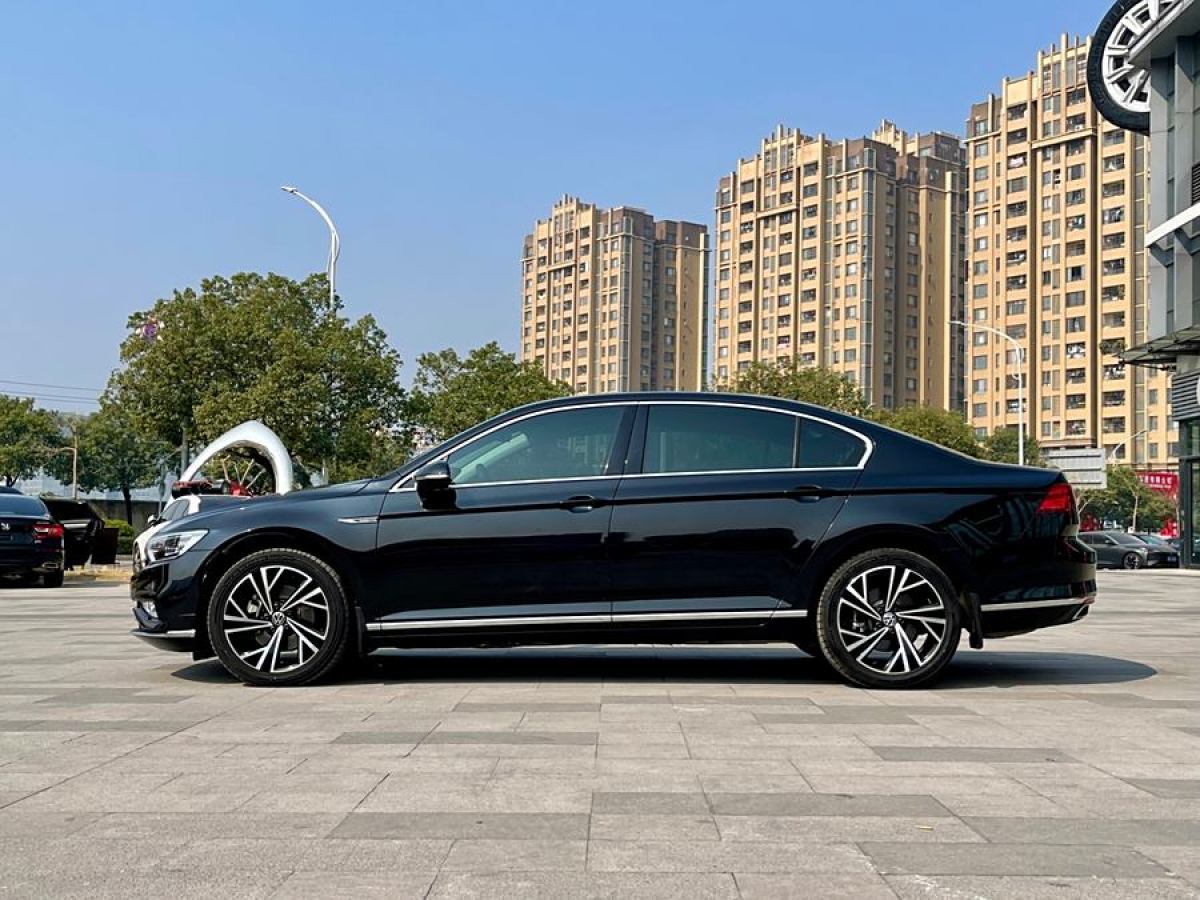 大眾 邁騰  2021款 330TSI DSG 30周年紀念版圖片