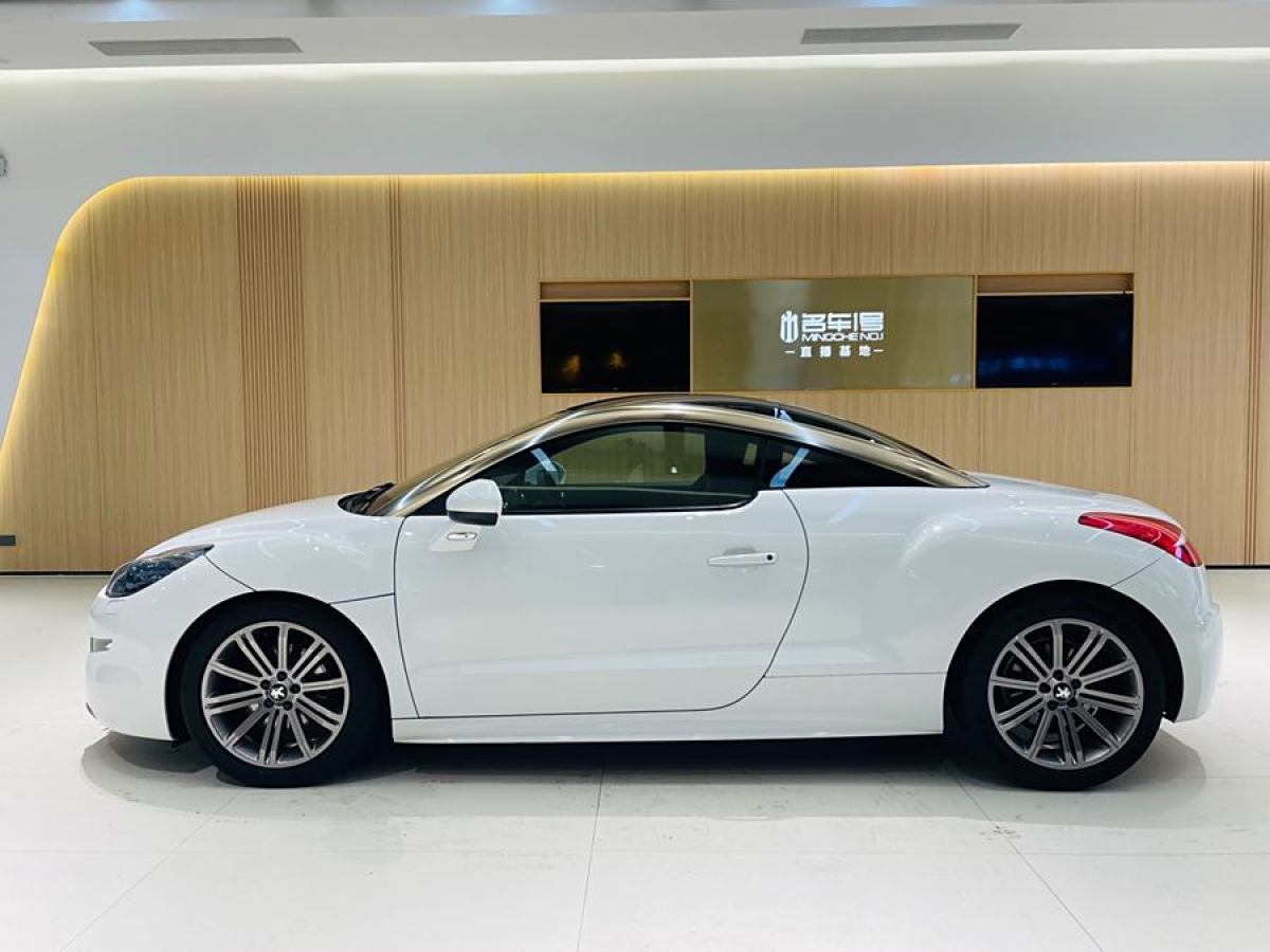 標(biāo)致 RCZ  2014款 1.6T 豪華版淺色風(fēng)格圖片