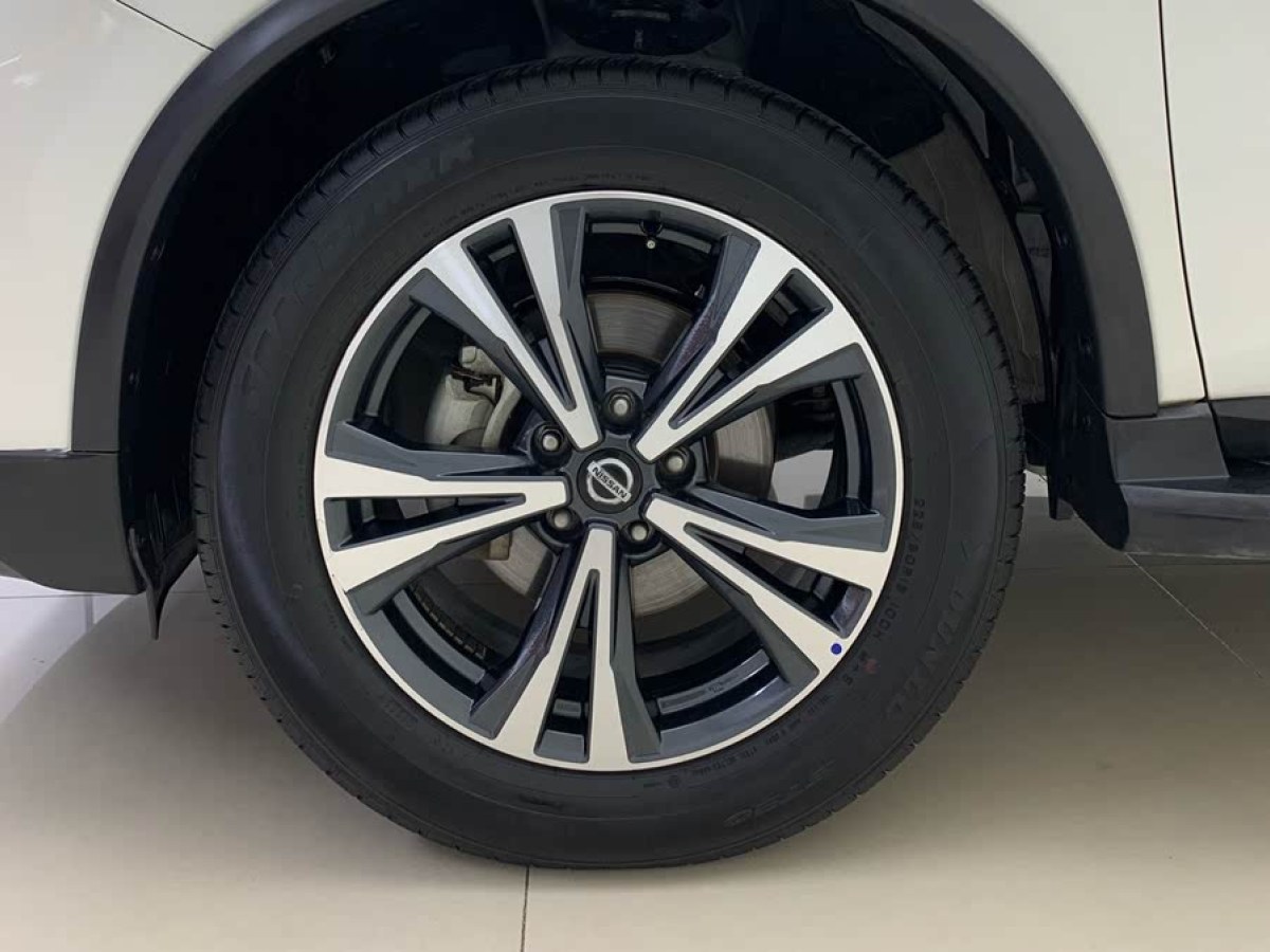日產(chǎn) 奇駿  2021款 2.5L XL ITS CVT 4WD豪華領(lǐng)航版圖片