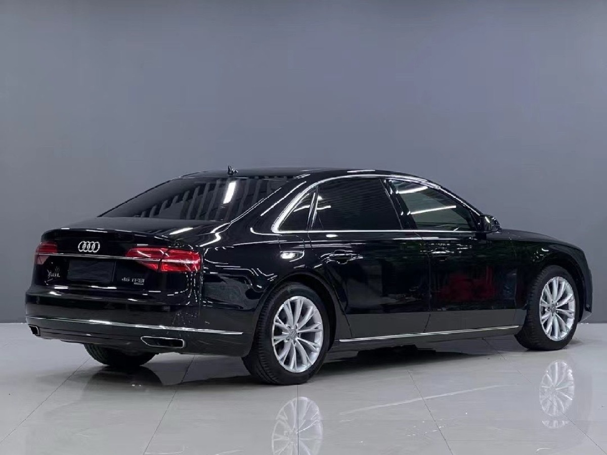 奧迪 奧迪A8  2014款 A8L 45 TFSI quattro豪華型圖片