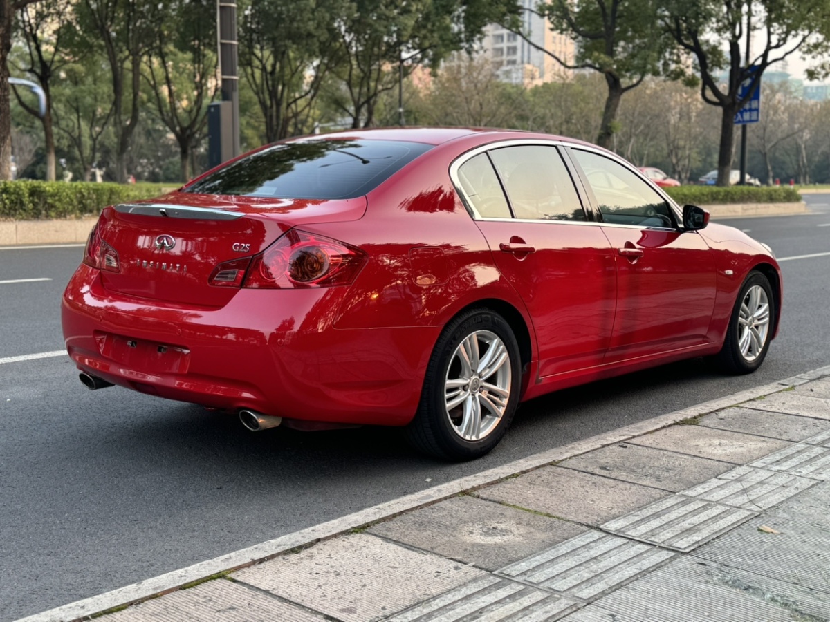 英菲尼迪 G系  2010款 G25 Sedan 豪華運動版圖片