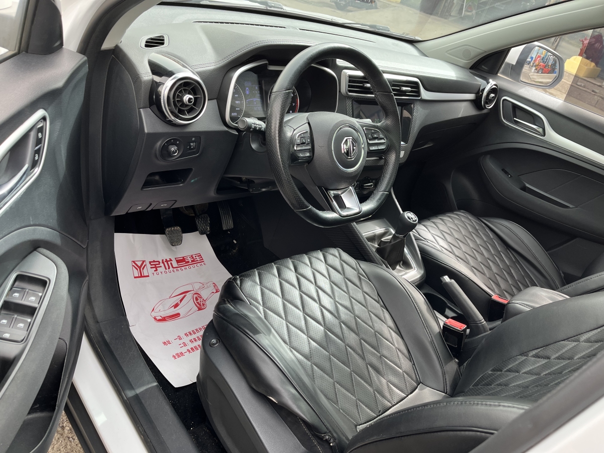 名爵 名爵ZS  2019款  1.5L 手動65寸巨幕天窗全球版 國VI圖片