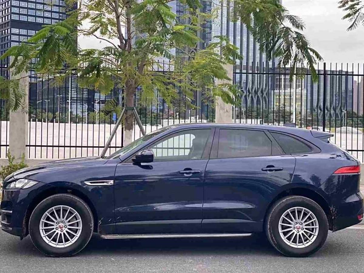 捷豹 F-PACE  2016款 2.0T 兩驅(qū)都市尊享版圖片