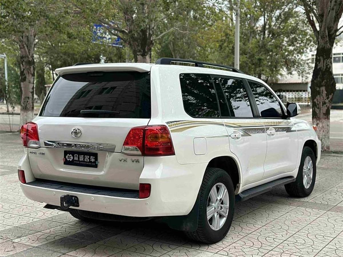 2014年6月豐田 蘭德酷路澤  2012款 4.6L 自動(dòng)VX