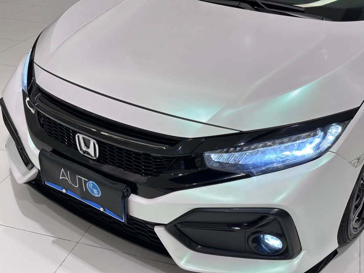 本田 思域  2021款 HATCHBACK 220TURBO 手動(dòng)駕趣控圖片
