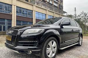 奥迪Q7 奥迪 3.0 TFSI 进取型(200kW)