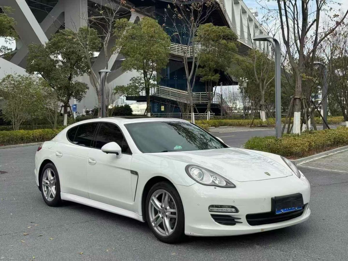 保時(shí)捷 Panamera  2013款 Panamera 4 Platinum Edition 3.6L圖片